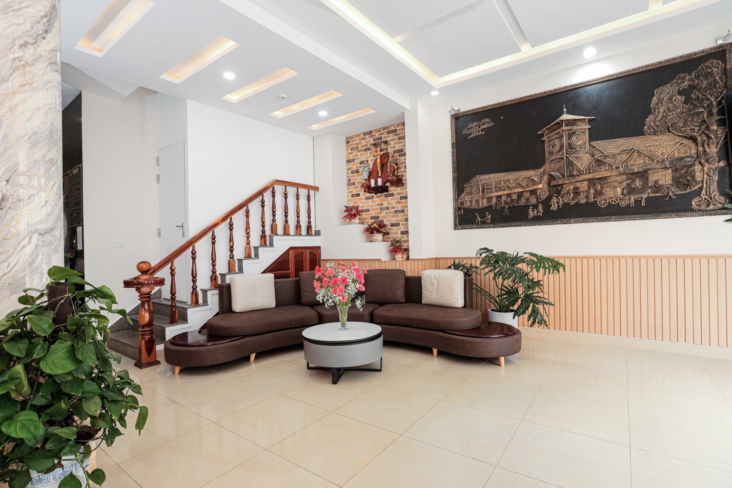Cherry Hotel